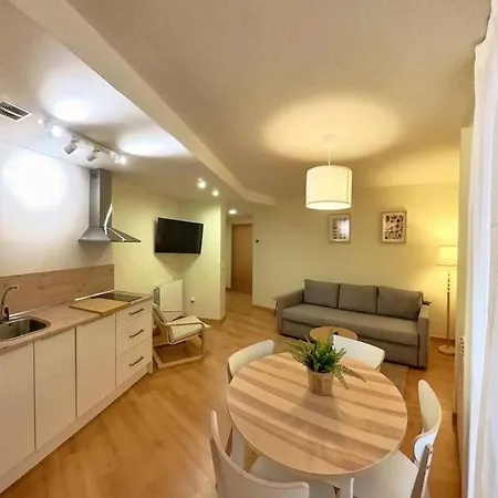 Mimosa 7 - Tucasaenlospirineos شقة *